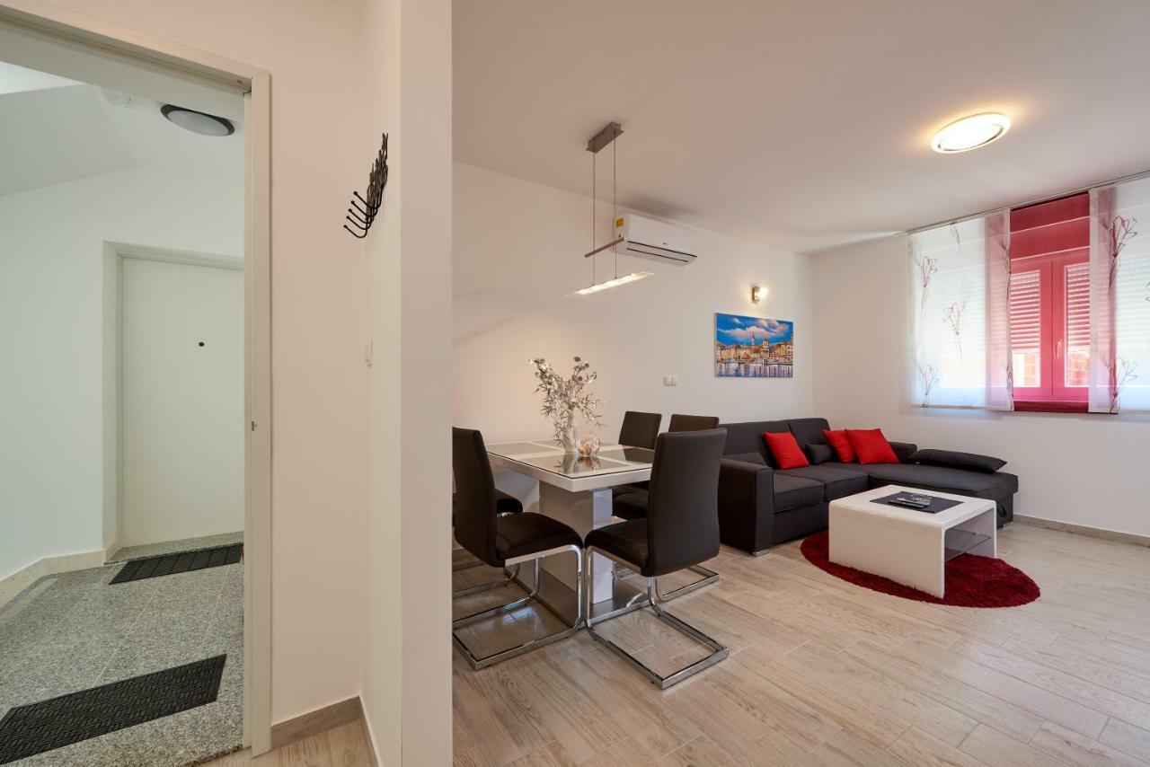 Apartament Apartman Jakov Trogir Zewnętrze zdjęcie