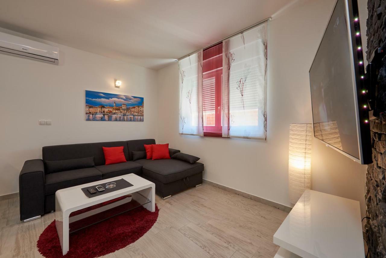 Apartament Apartman Jakov Trogir Zewnętrze zdjęcie
